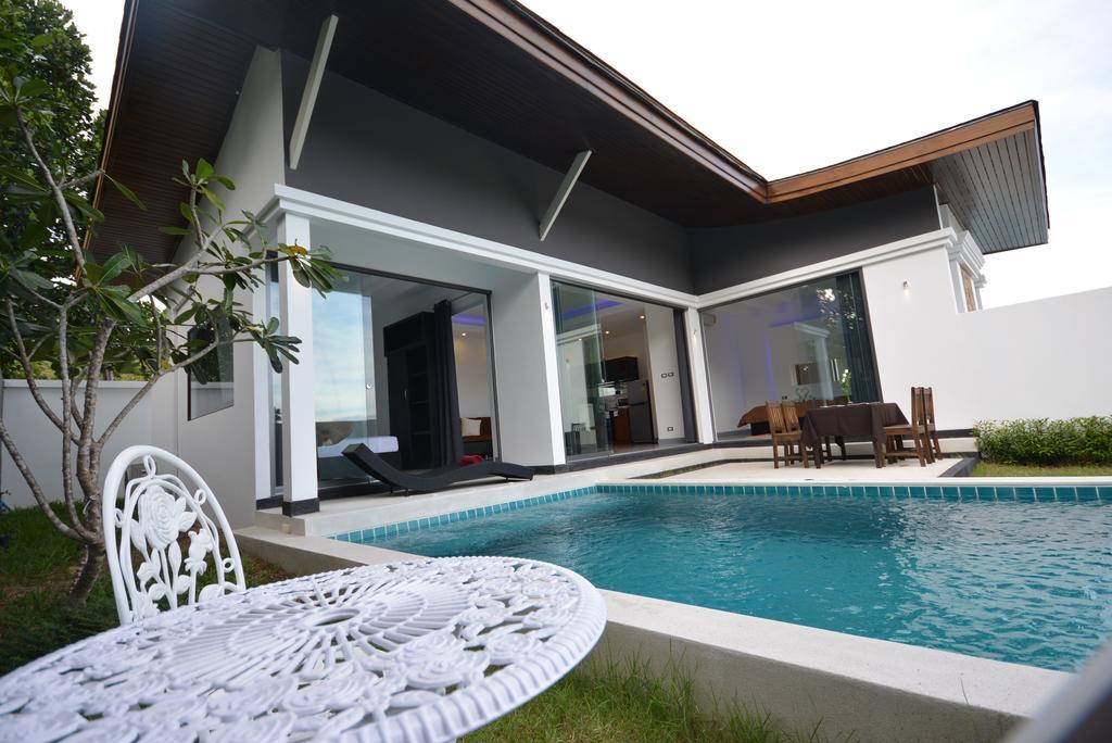 Rocking Chair Pool Villa Chaweng  Rom bilde